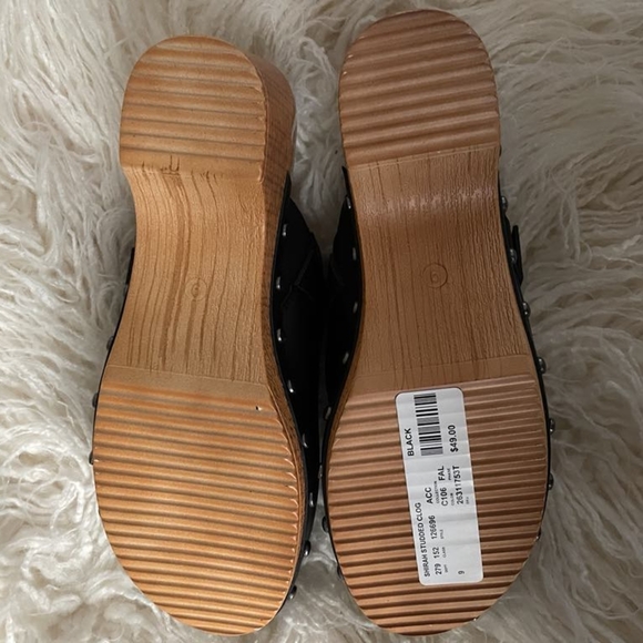 MIA Women's Black Slip-On Shoes - Picture 2 of 3